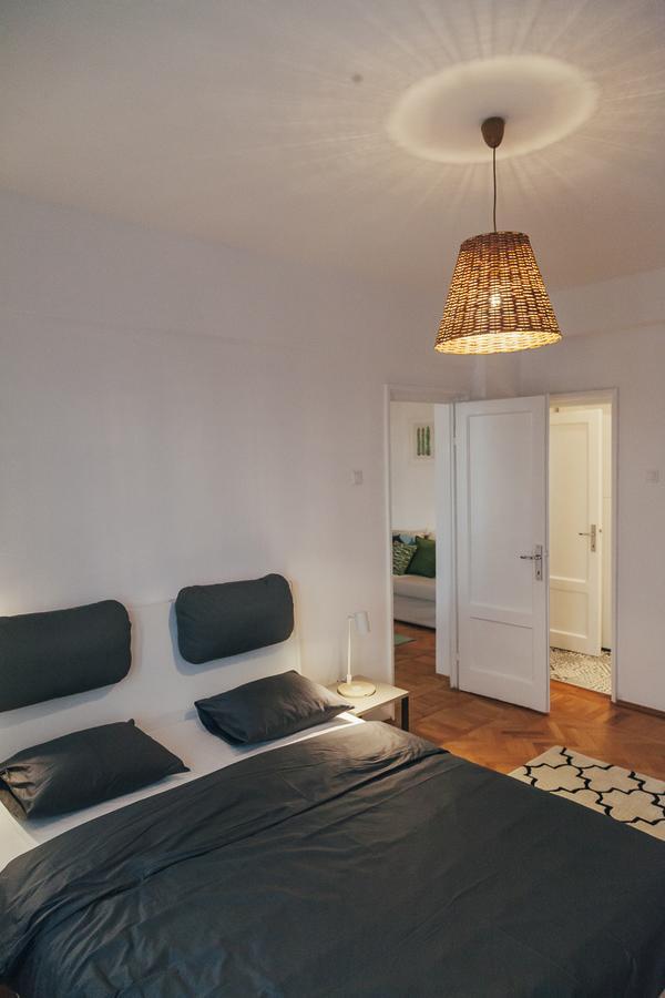 Old Town View Apartment Bukarest Exterior foto